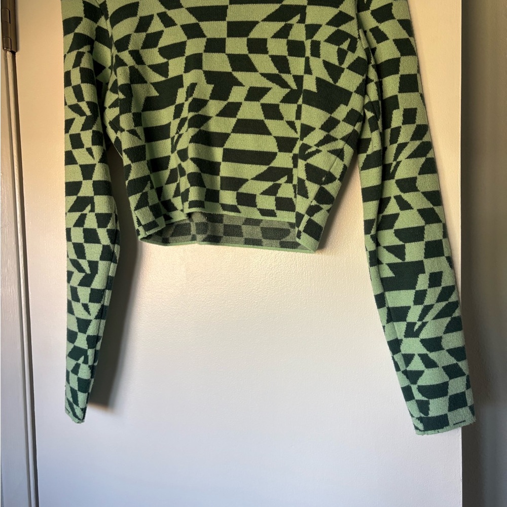 RSQ Green and Black Geometric Long Sleeve Top